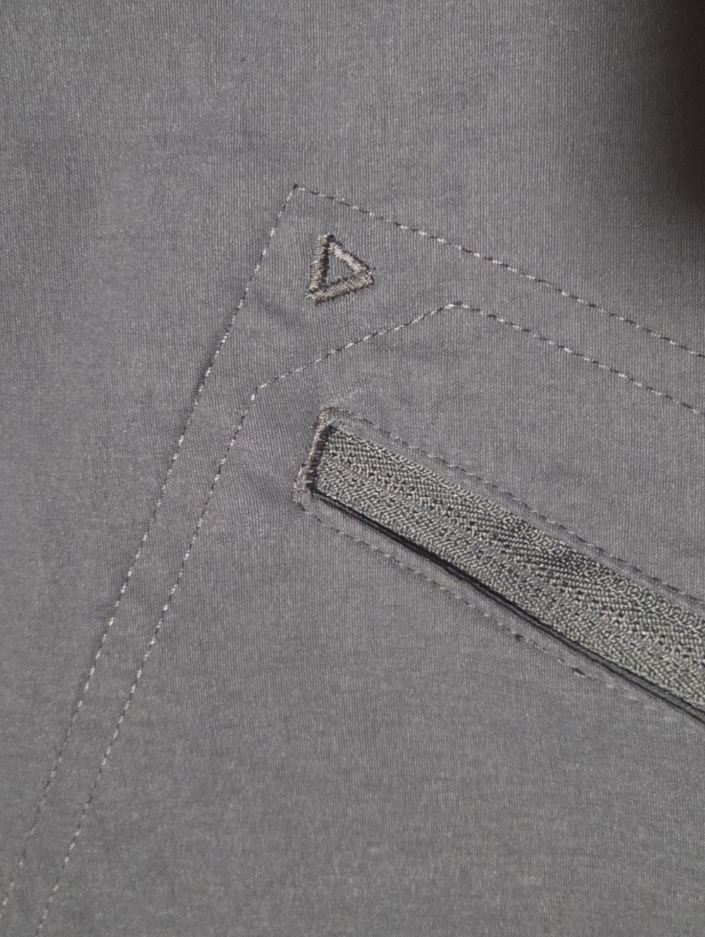 Eddie Bauer First Ascent Guide Pro Pants Mens 38x32 Gray Hiking Technical - Picture 4 of 7